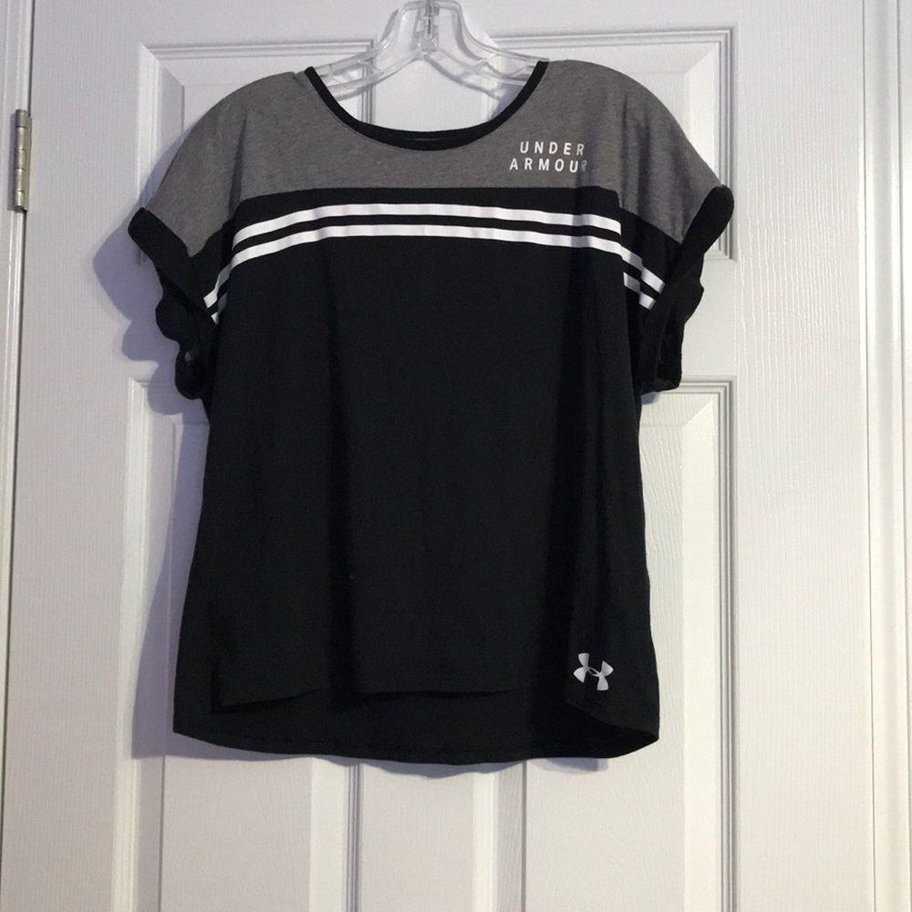 Black under Armour workout top